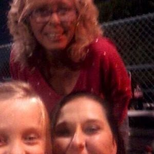 Meet your Posher, Whitney